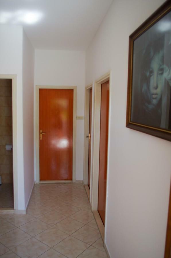 Apartman Sofia Задар Екстериор снимка